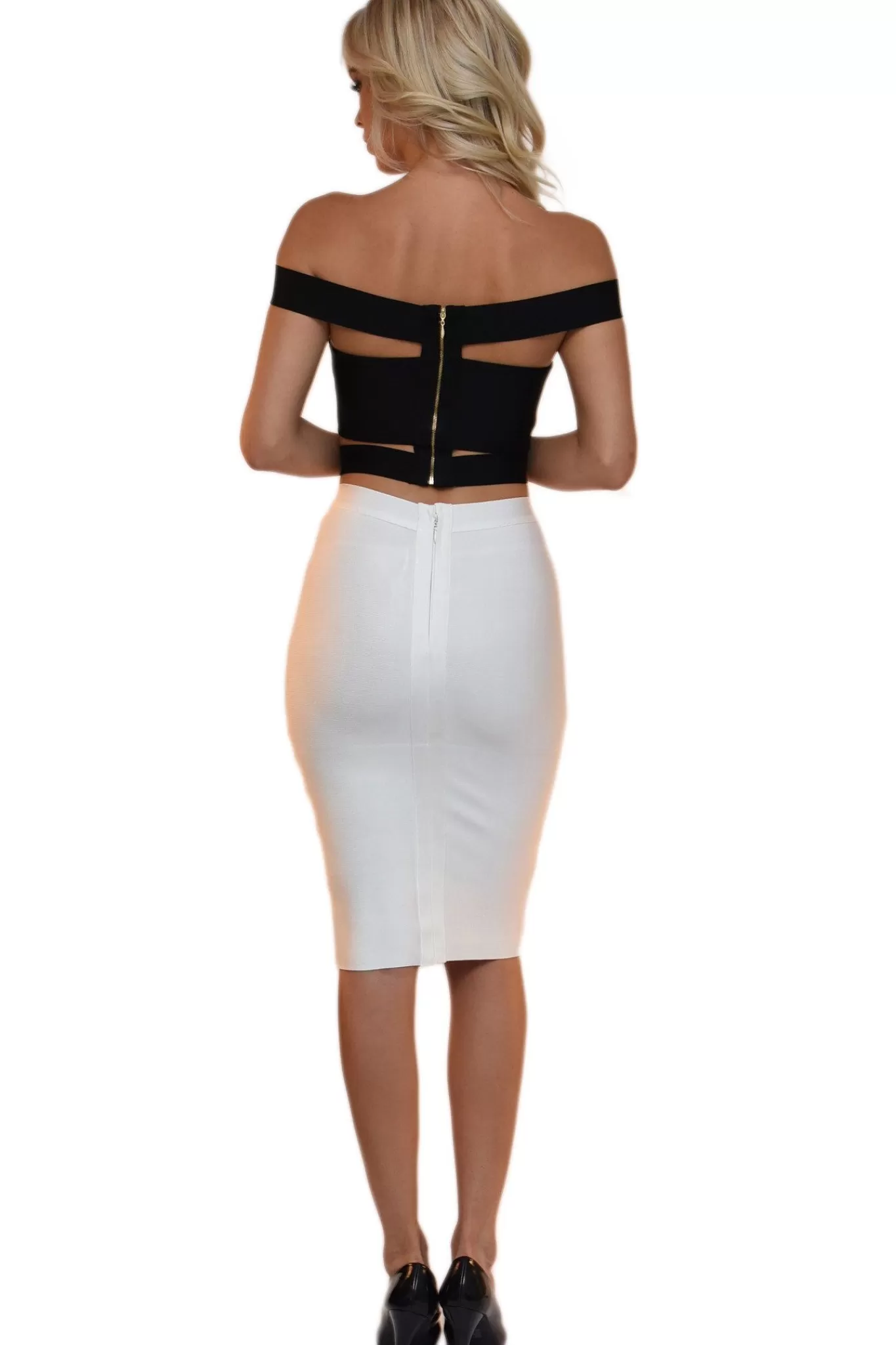 Women Noodz Boutique Tops>Cassie Crop Top - Black (Size XS - Clearance Sale)